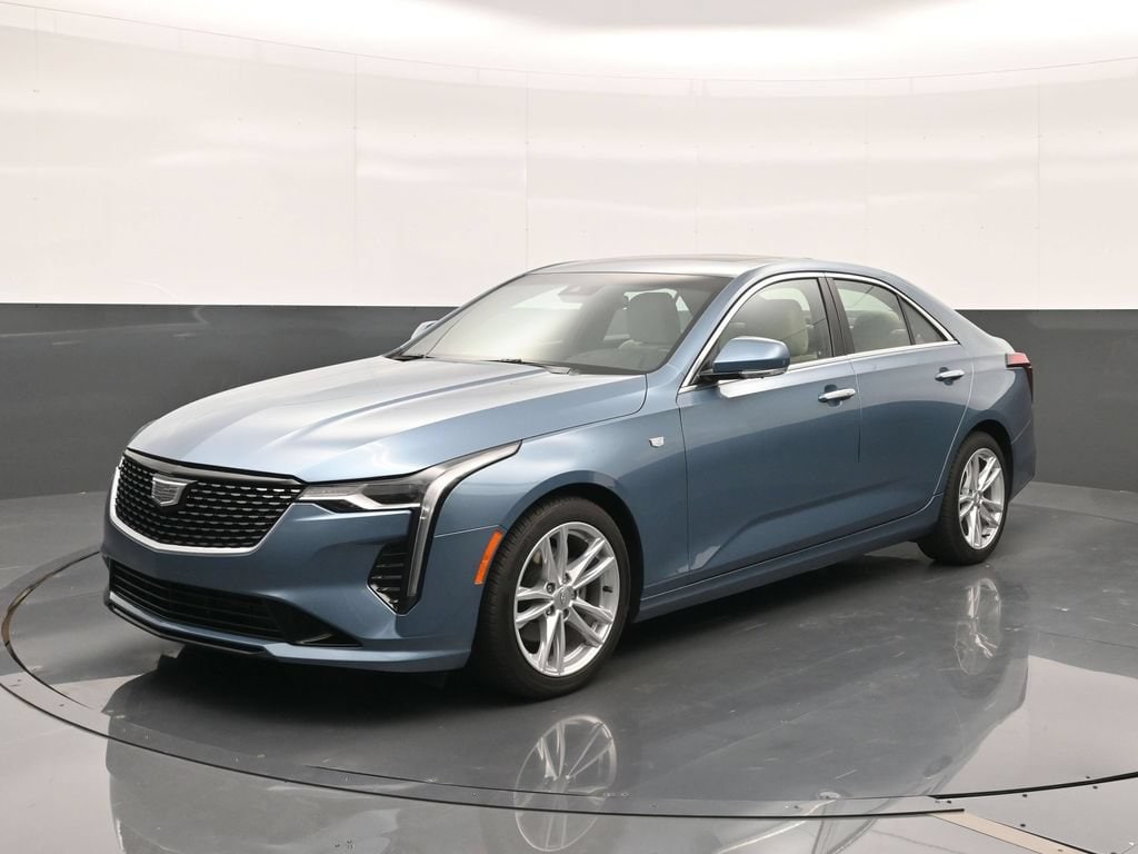 2024 Cadillac CT4