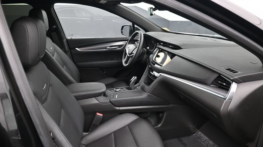 Used 2024 CADILLAC XT5 Luxury SUV
