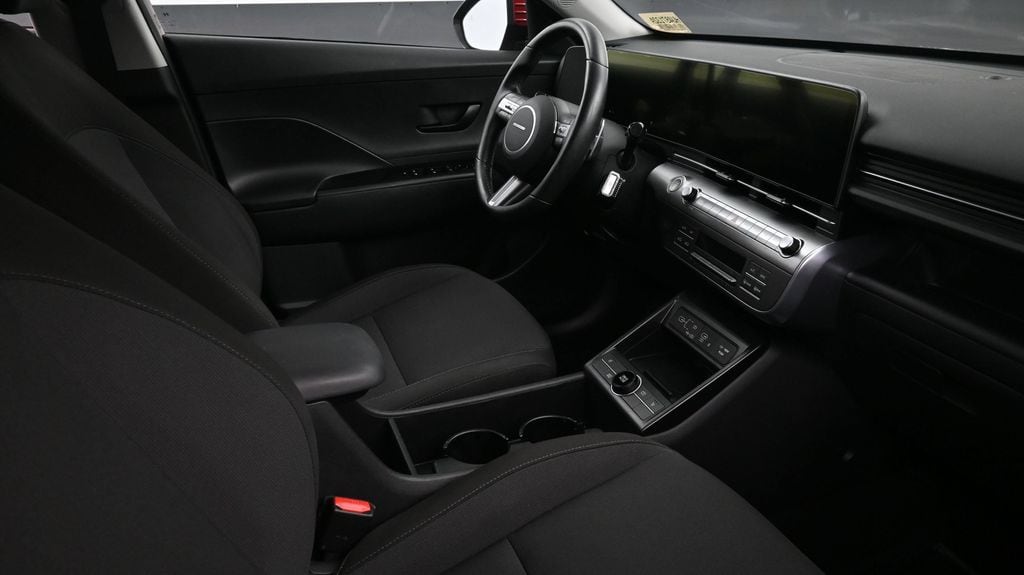 2024 Hyundai Kona SEL - Photo 10