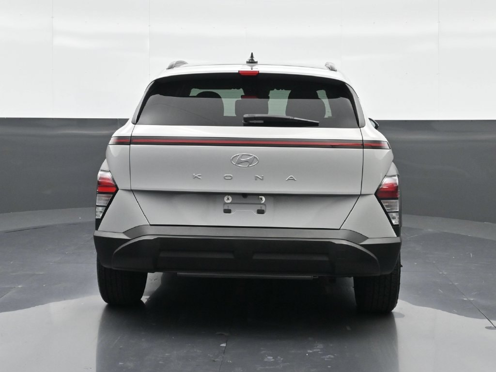 2024 Hyundai Kona SEL - Photo 7