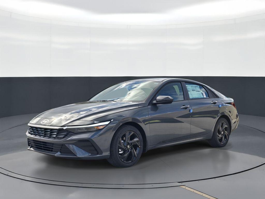 New 2026 Hyundai Elantra SEL Sport Sedan