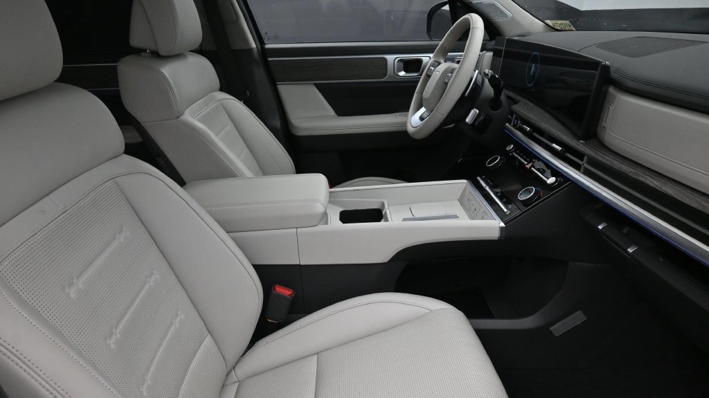 Used 2024 Hyundai Santa Fe Hybrid Limited SUV