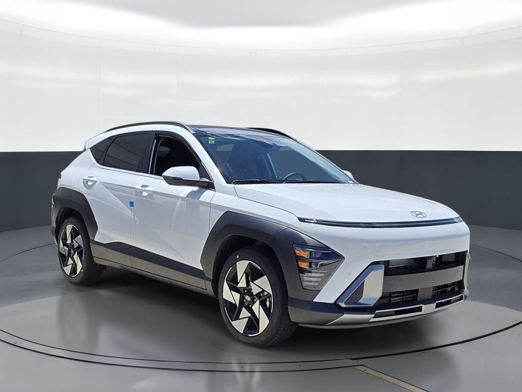 New 2026 Hyundai Kona Limited FWD SUV