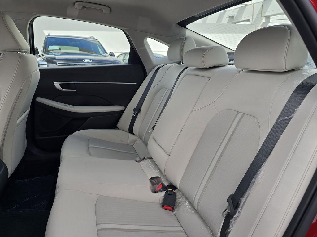 2026 Hyundai Sonata SEL - Photo 11