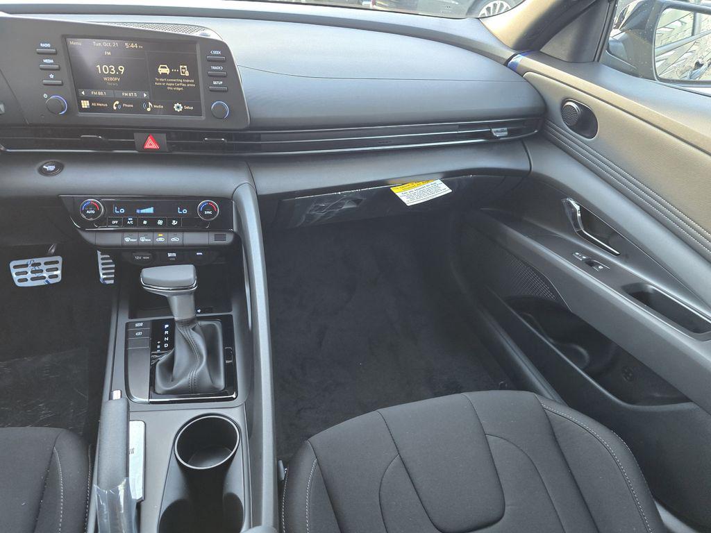 2026 Hyundai Elantra SEL Sport - Photo 8