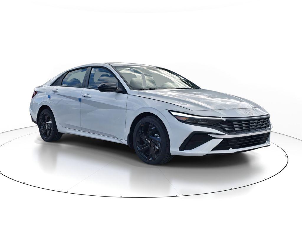 2026 Hyundai Elantra SEL Sport - Photo 2