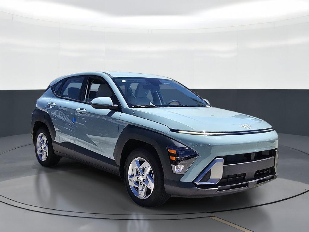 New 2027 Hyundai Kona SE FWD SUV