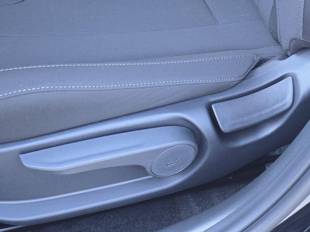 2026 Hyundai Elantra SEL Sport - Photo 16