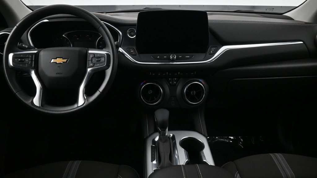 Used 2023 Chevrolet Blazer LT SUV