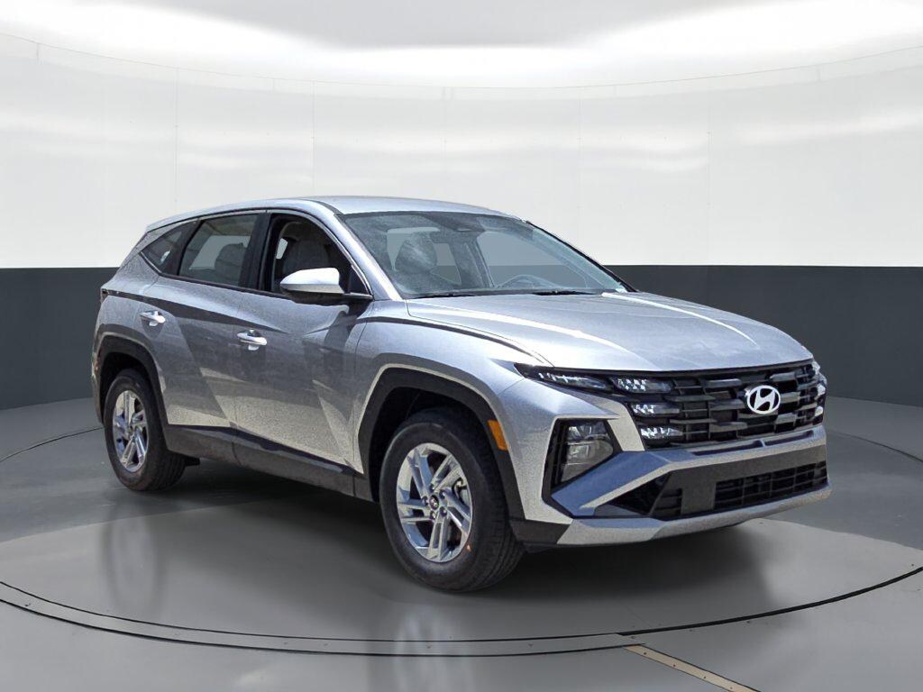 New 2026 Hyundai Tucson SE AWD SUV