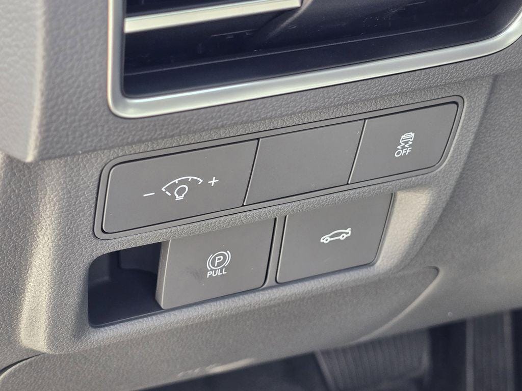 2026 Hyundai Sonata SEL - Photo 15