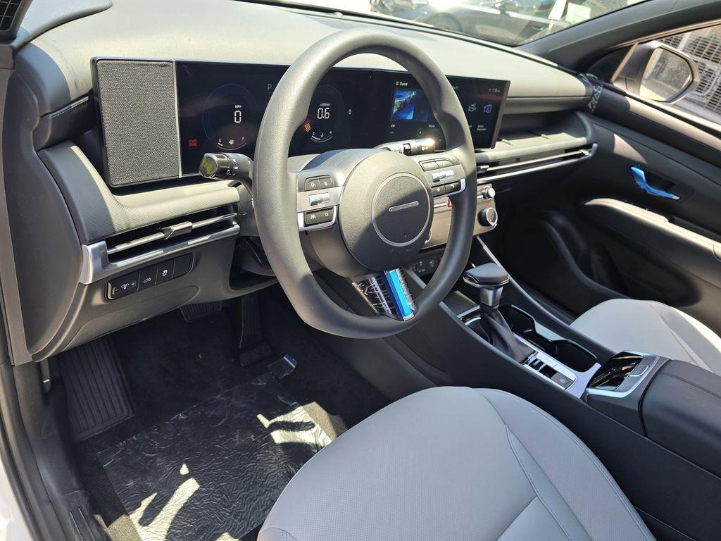 2026 Hyundai Santa Cruz SEL - Photo 13