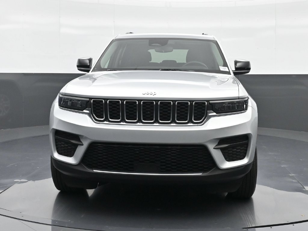 2023 Jeep Grand Cherokee Laredo - Photo 14