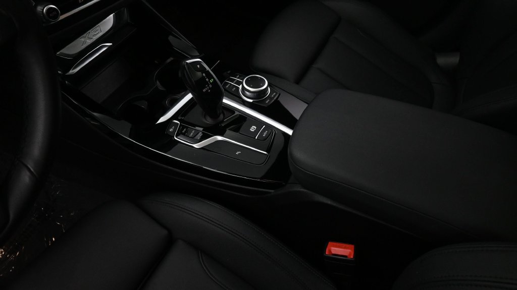 2021 BMW X3 30i - Photo 23