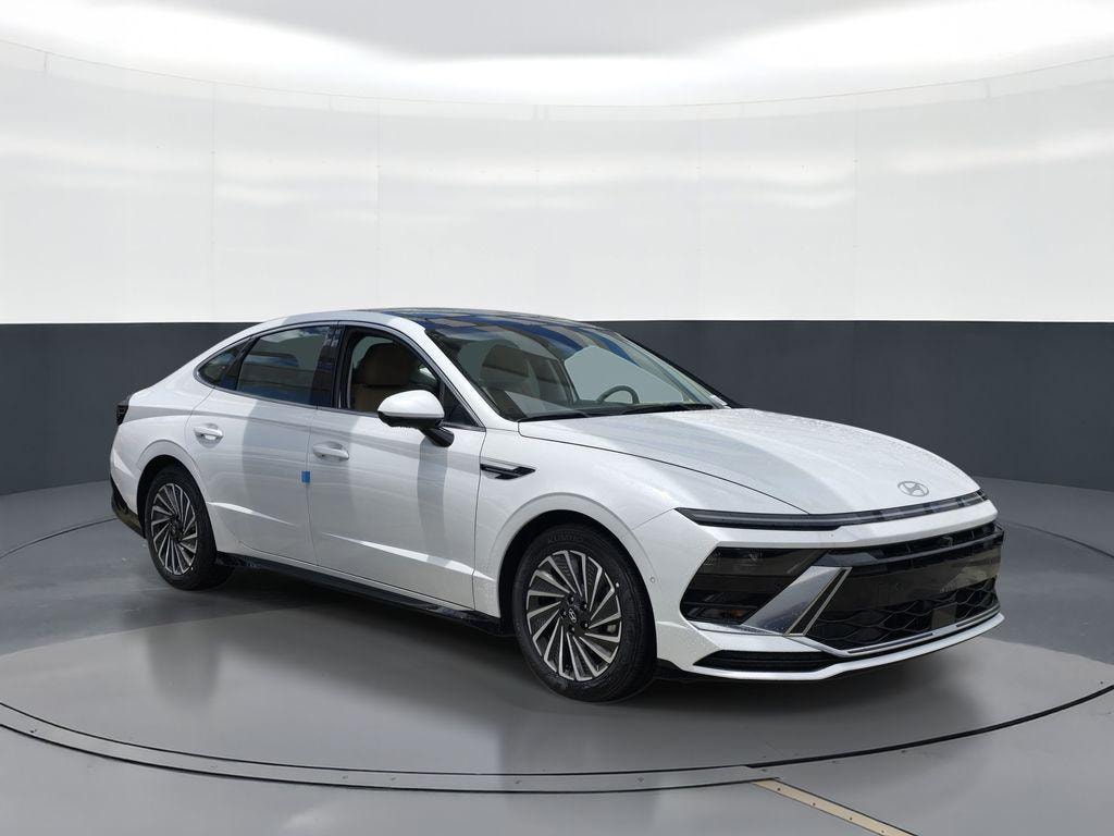 New 2026 Hyundai Sonata Hybrid Limited Sedan
