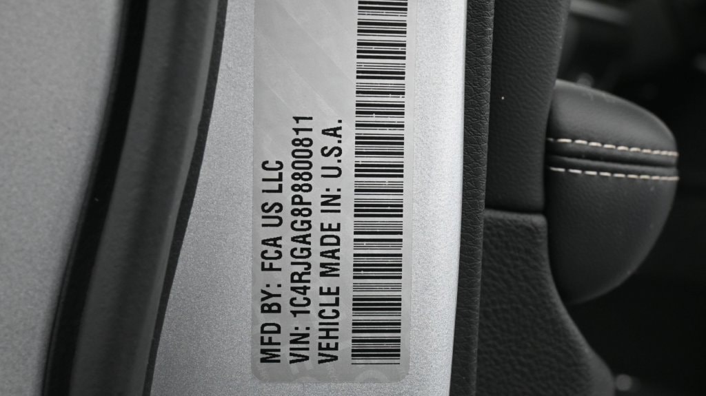2023 Jeep Grand Cherokee Laredo - Photo 22