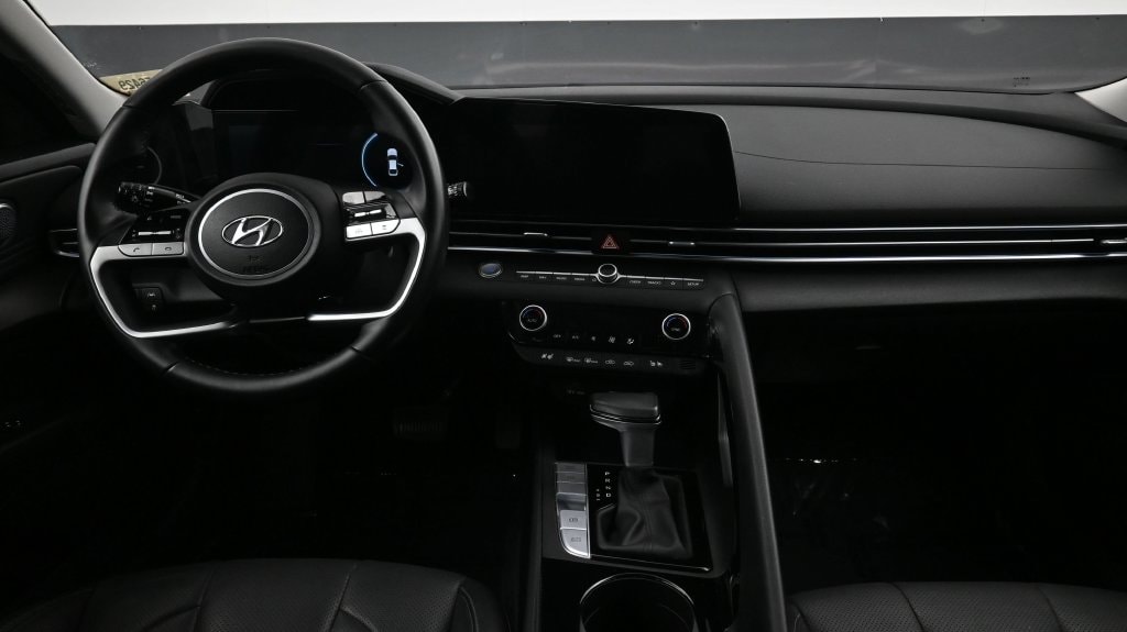 Certified 2023 Hyundai Elantra Hybrid Limited Sedan