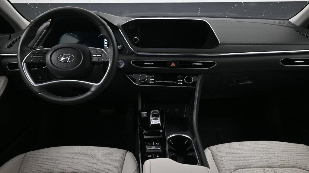 Used 2022 Hyundai Sonata Limited Sedan