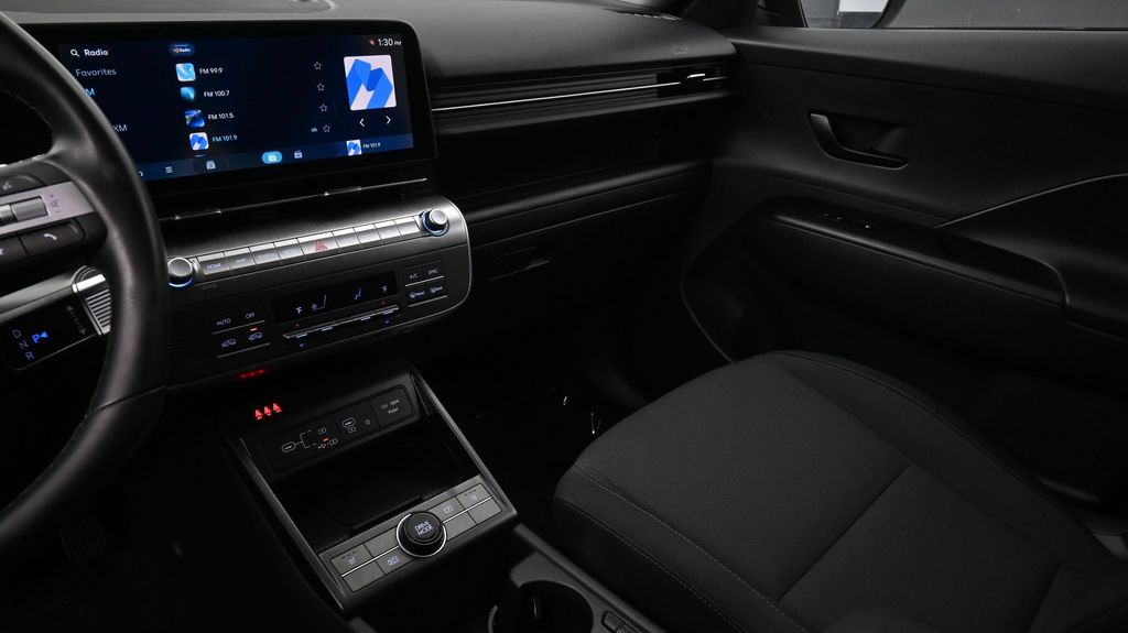 2024 Hyundai Kona SEL - Photo 7