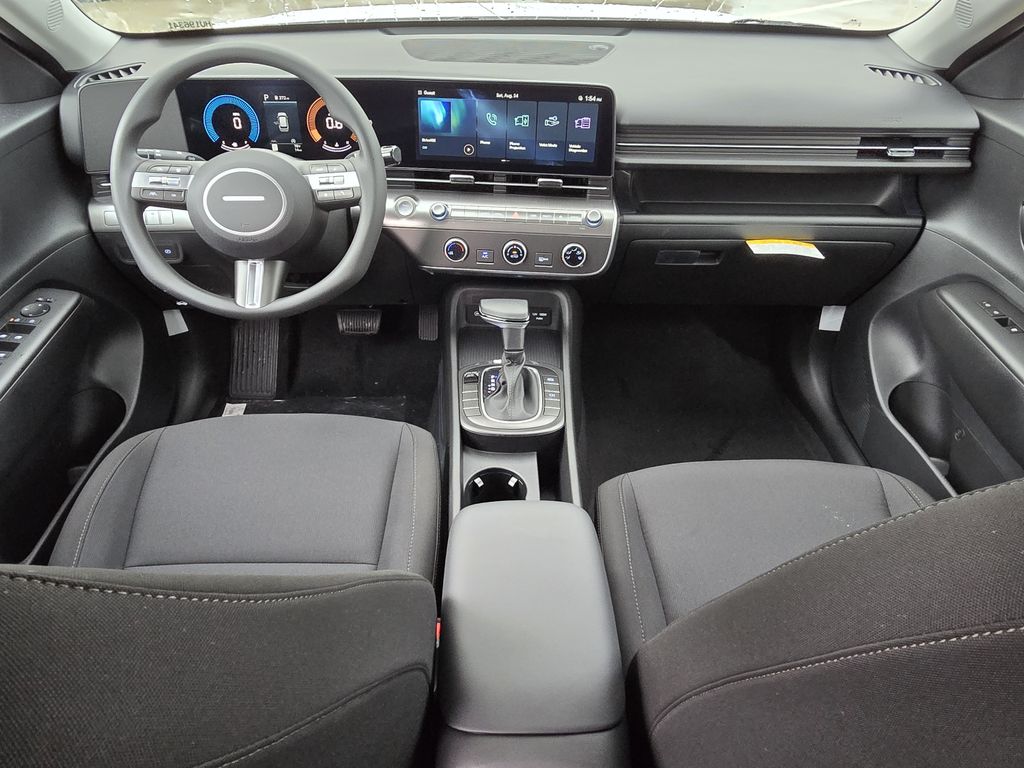2025 Hyundai Kona SE - Photo 7