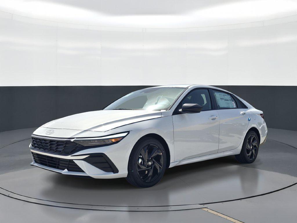 New 2026 Hyundai Elantra SEL Sport Plus Sedan