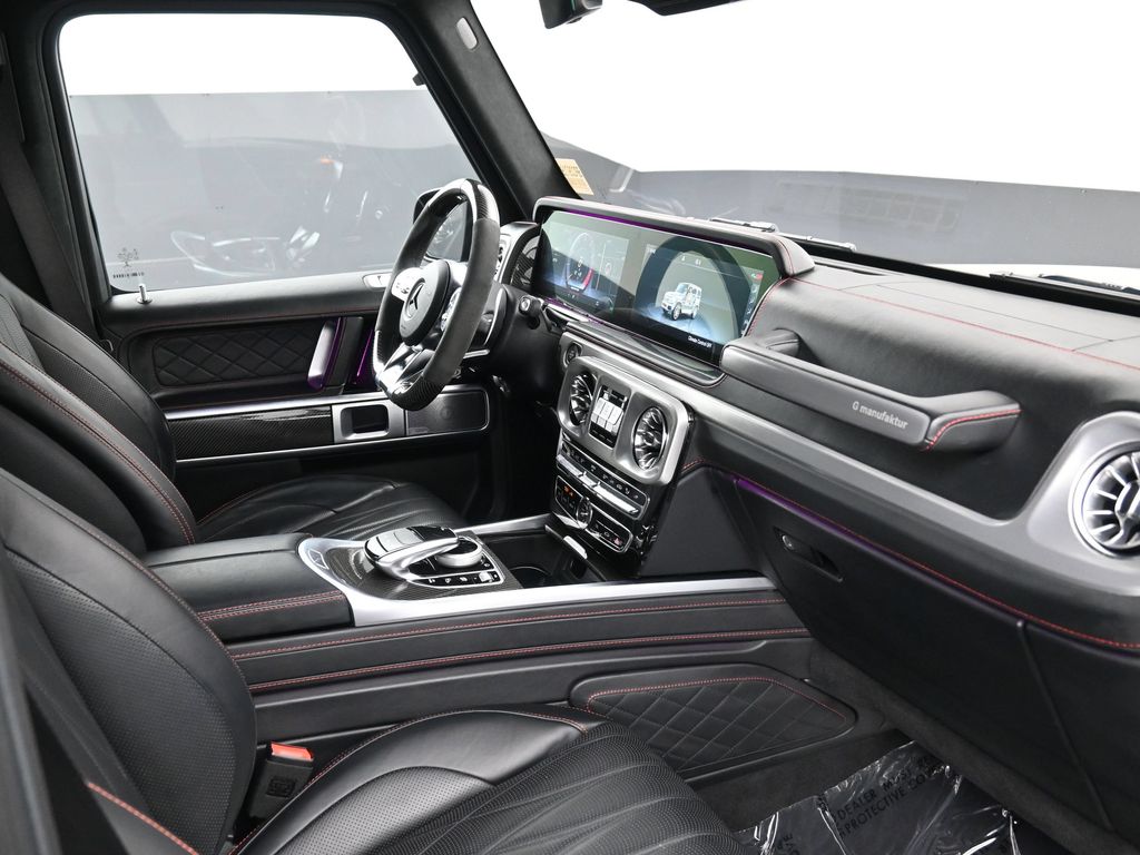 2022 Mercedes-Benz G-Class AMG G63 - Photo 2