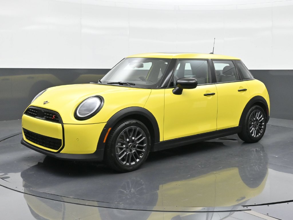 2026 MINI Hardtop 4 Door