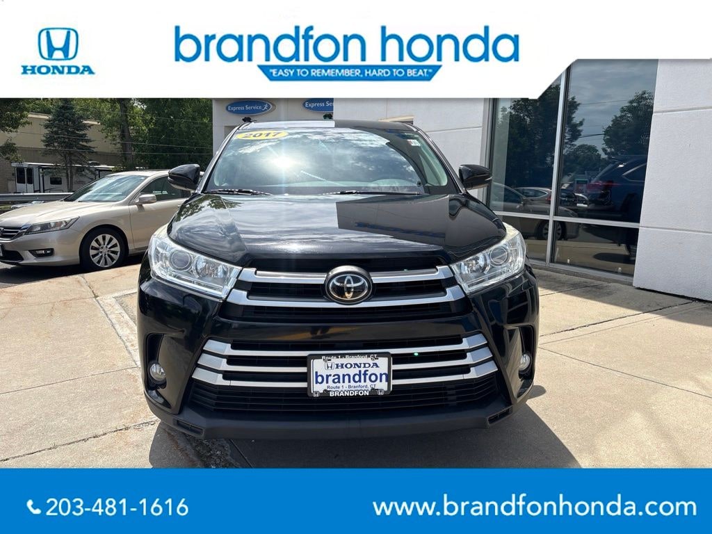 Used 2017 Toyota Highlander LE Plus SUV