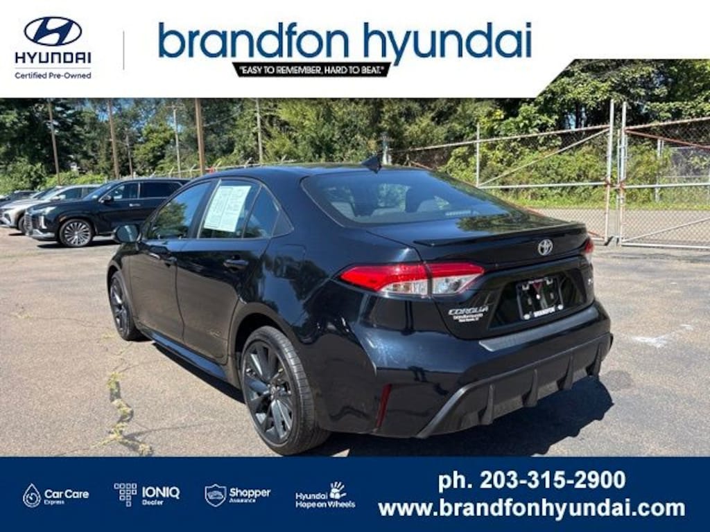 Used 2024 Toyota Corolla SE Sedan