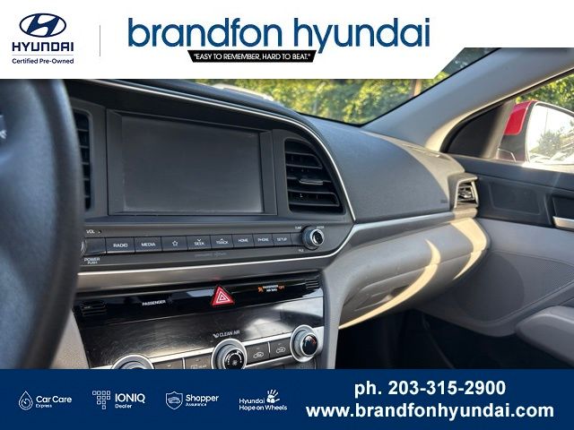 2020 Hyundai Elantra SEL - Photo 18