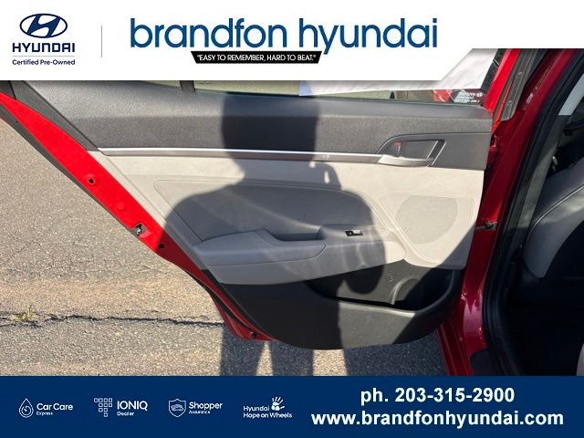 2020 Hyundai Elantra SEL - Photo 10
