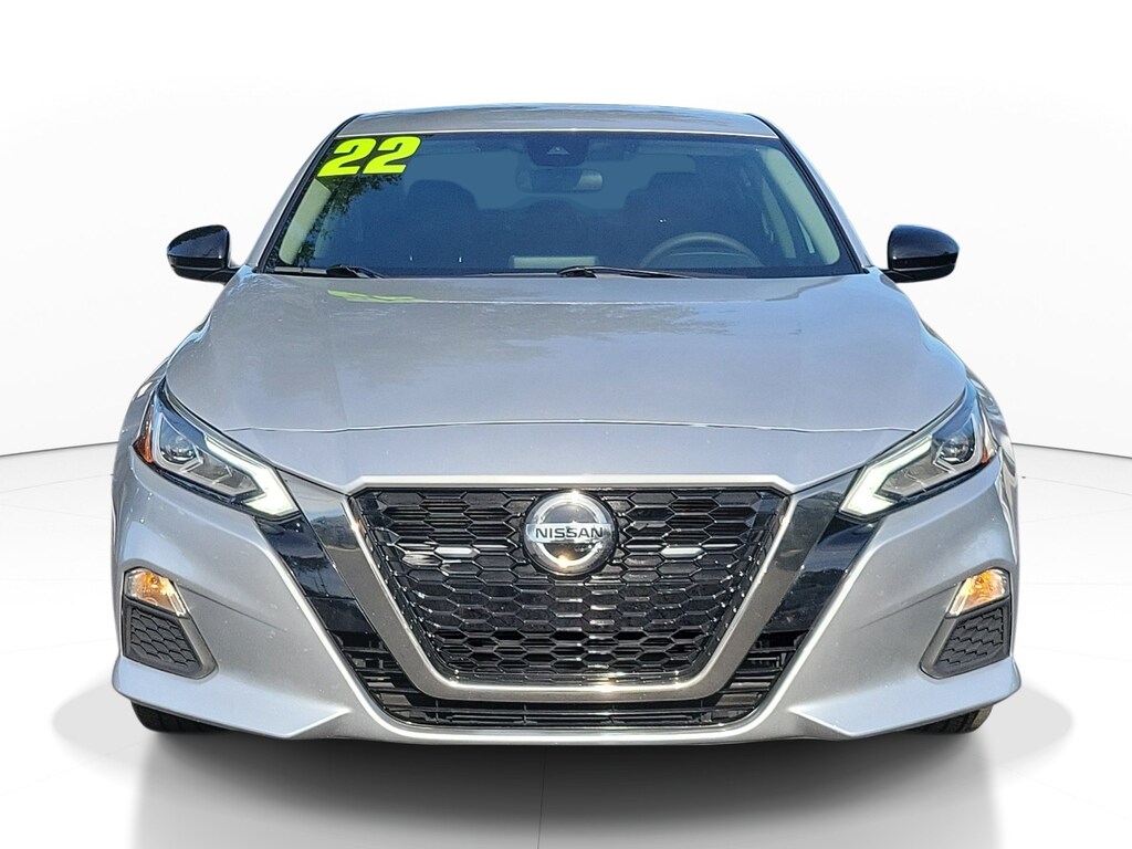 Used 2022 Nissan Altima 2.5 SR Sedan