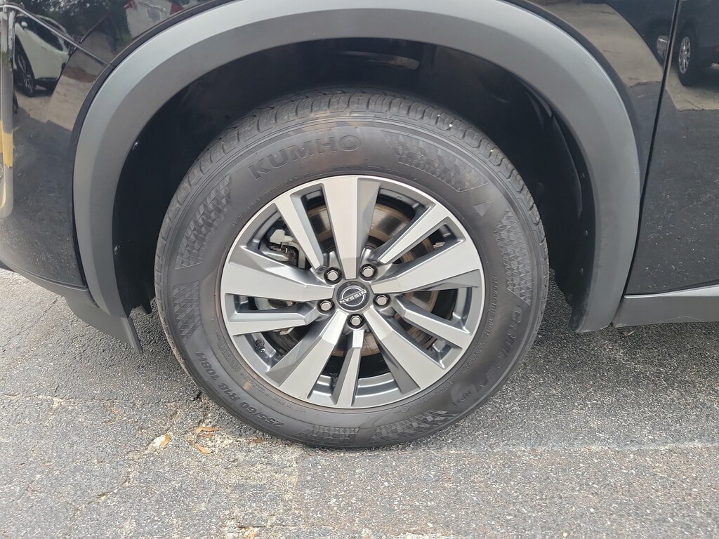 Used 2025 Nissan Pathfinder SL SUV