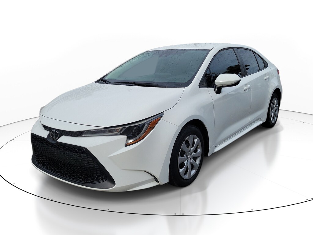 Used 2022 Toyota Corolla LE Sedan