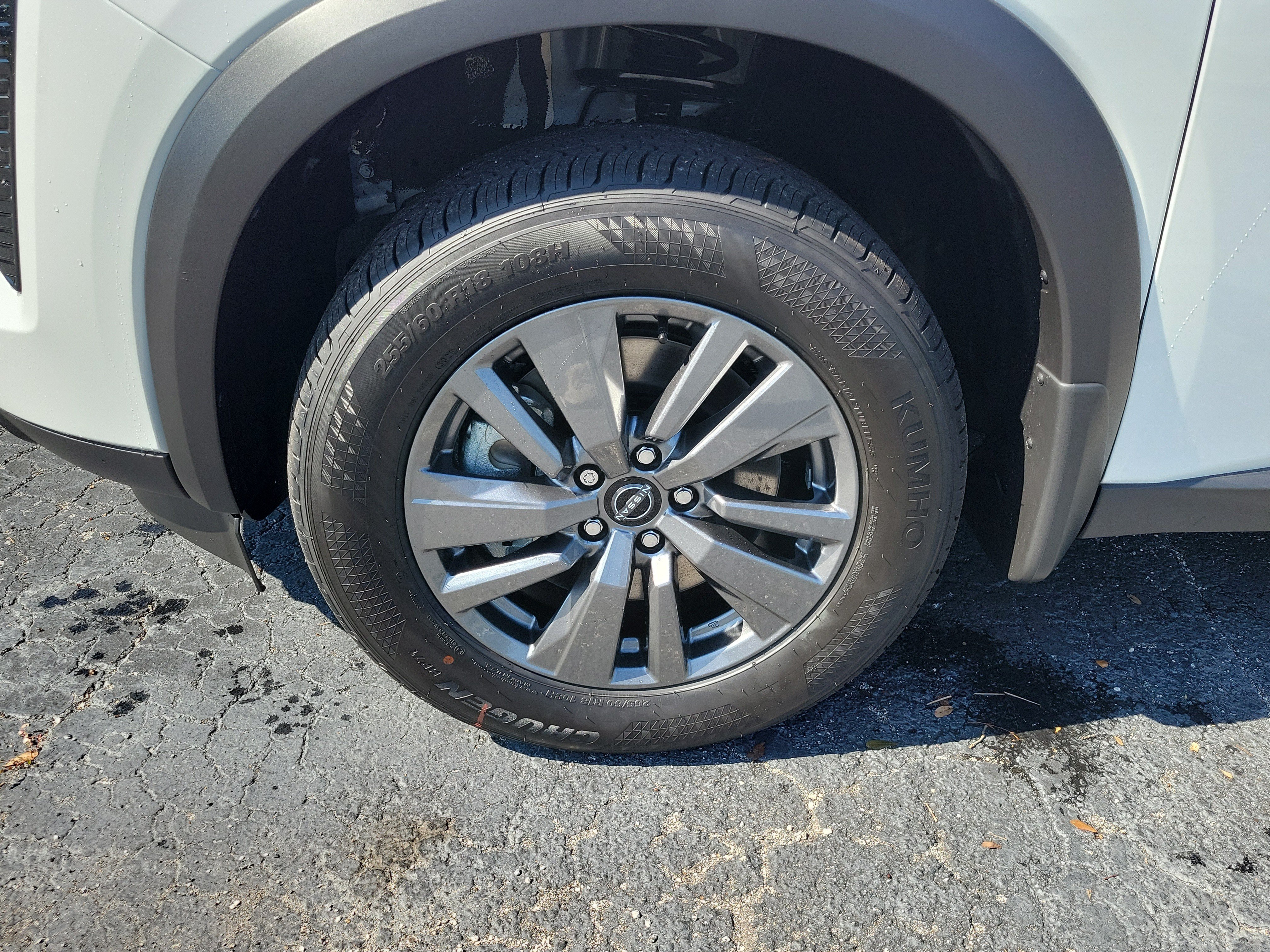 Used 2026 Nissan Pathfinder SV SUV