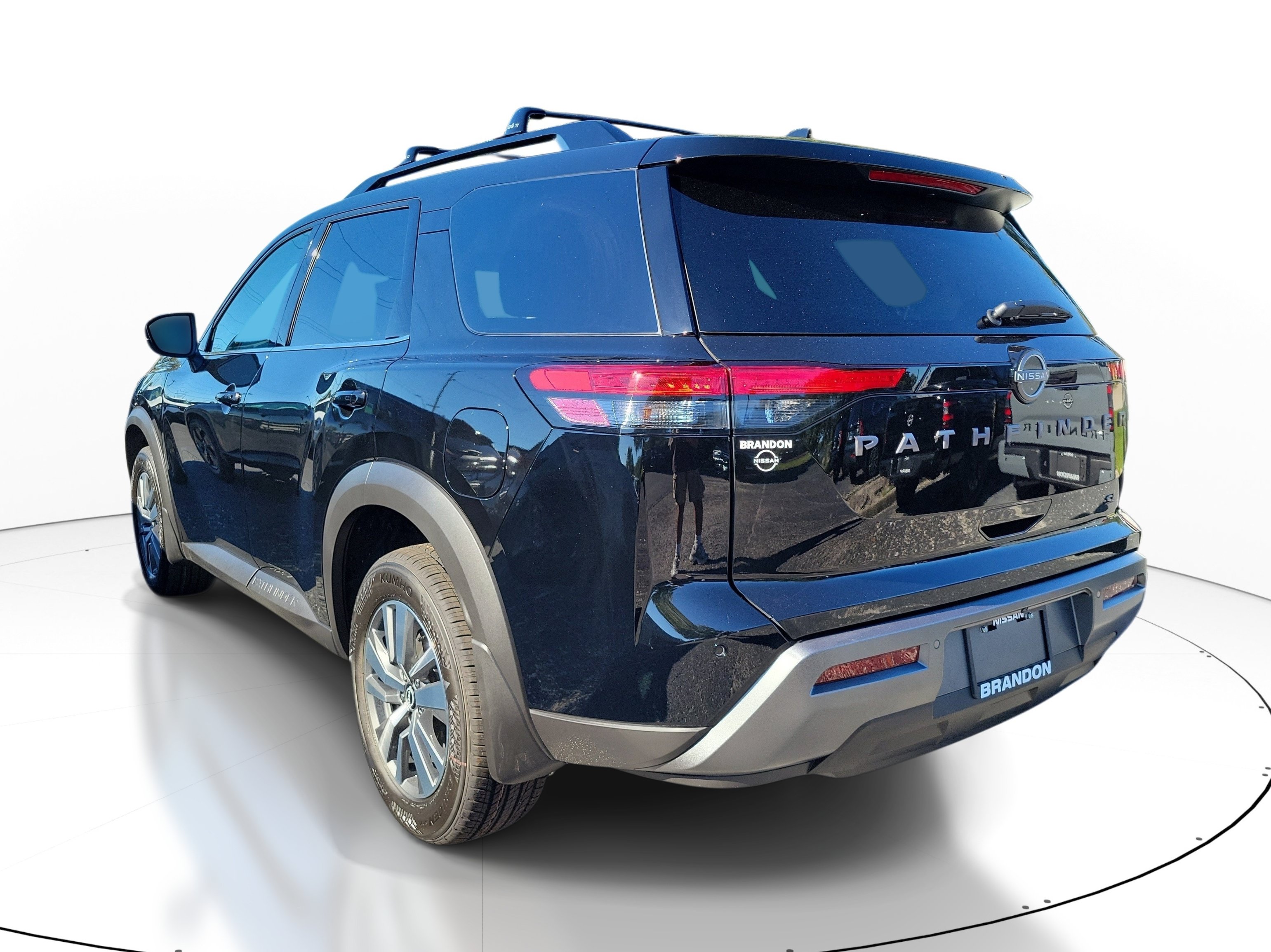 New 2026 Nissan Pathfinder SL SUV