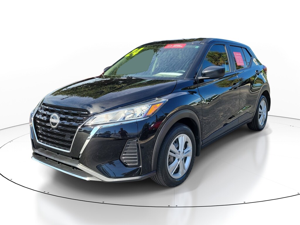 Used 2024 Nissan Kicks S SUV