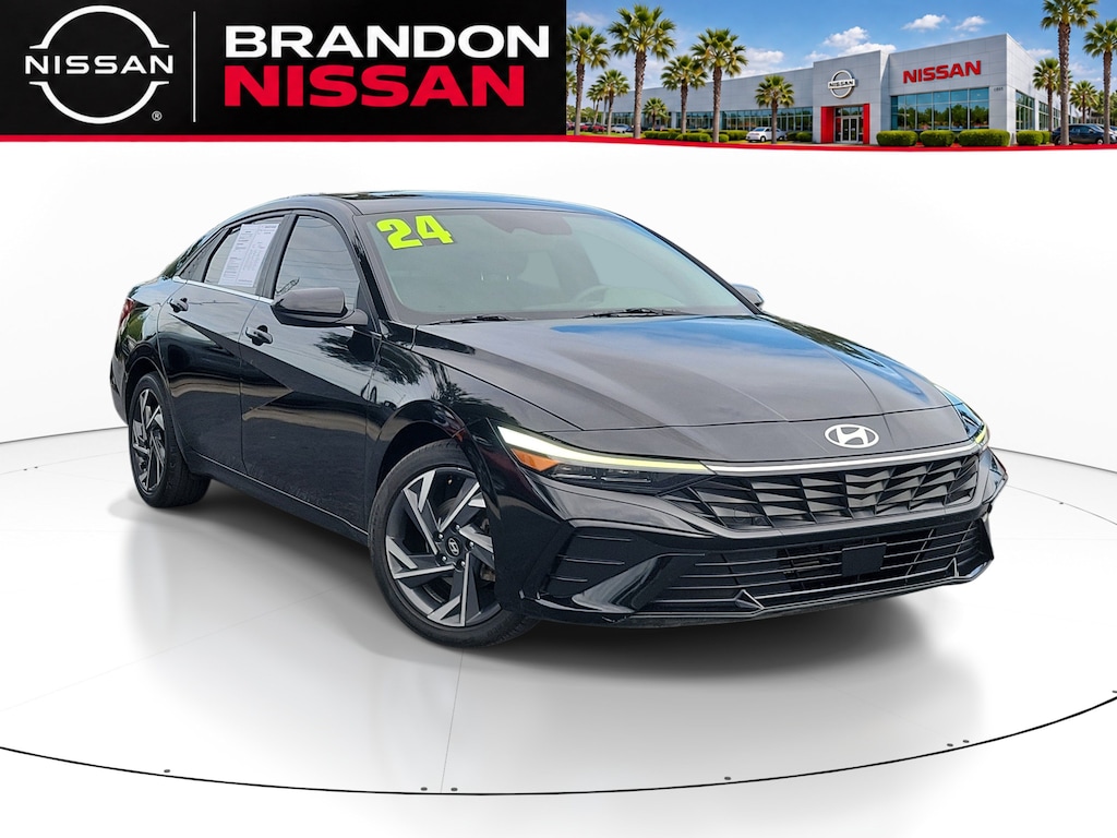 Used 2024 Hyundai Elantra SEL Sedan