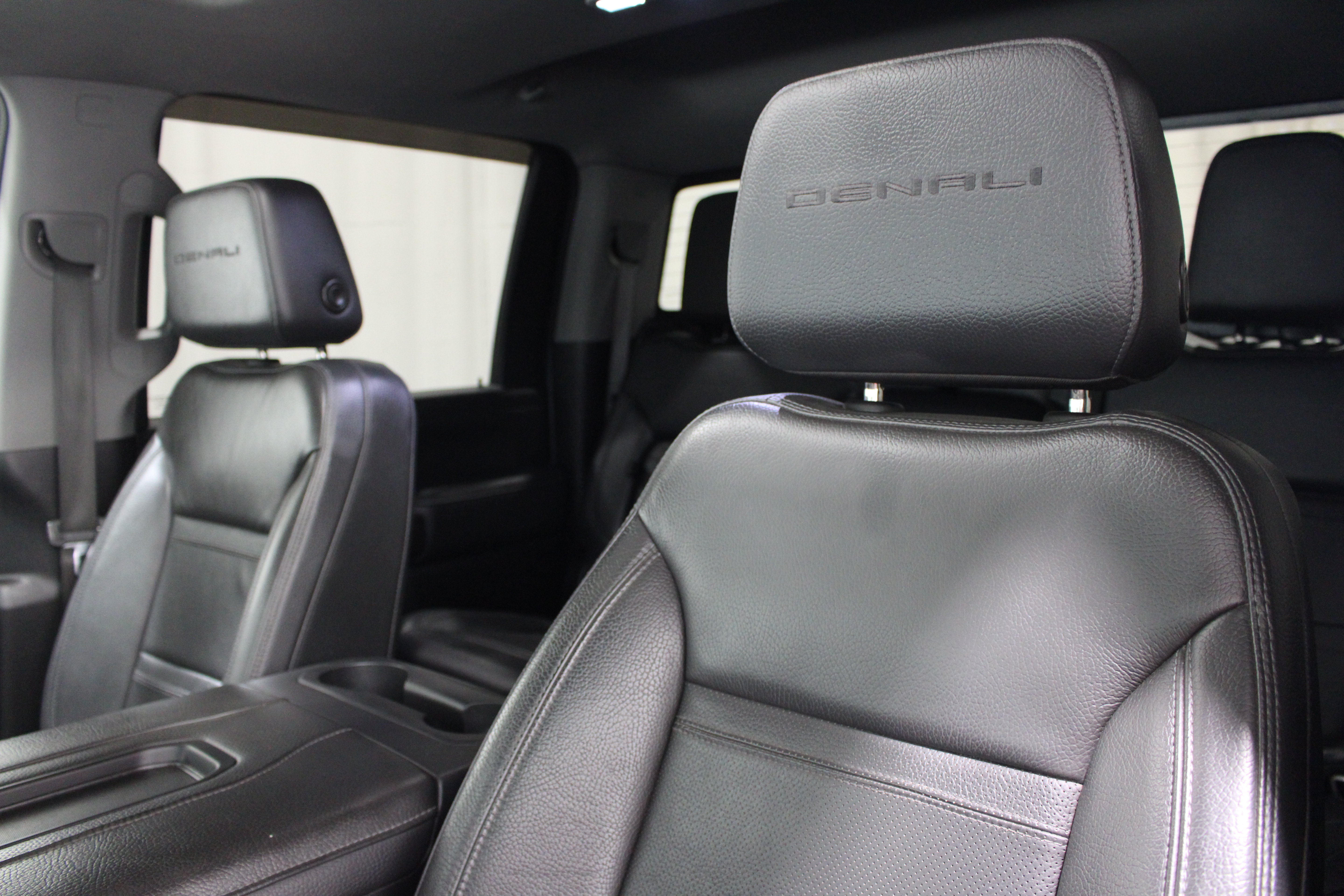 Used 2022 GMC Sierra 2500 HD Denali Crew Cab Pickup
