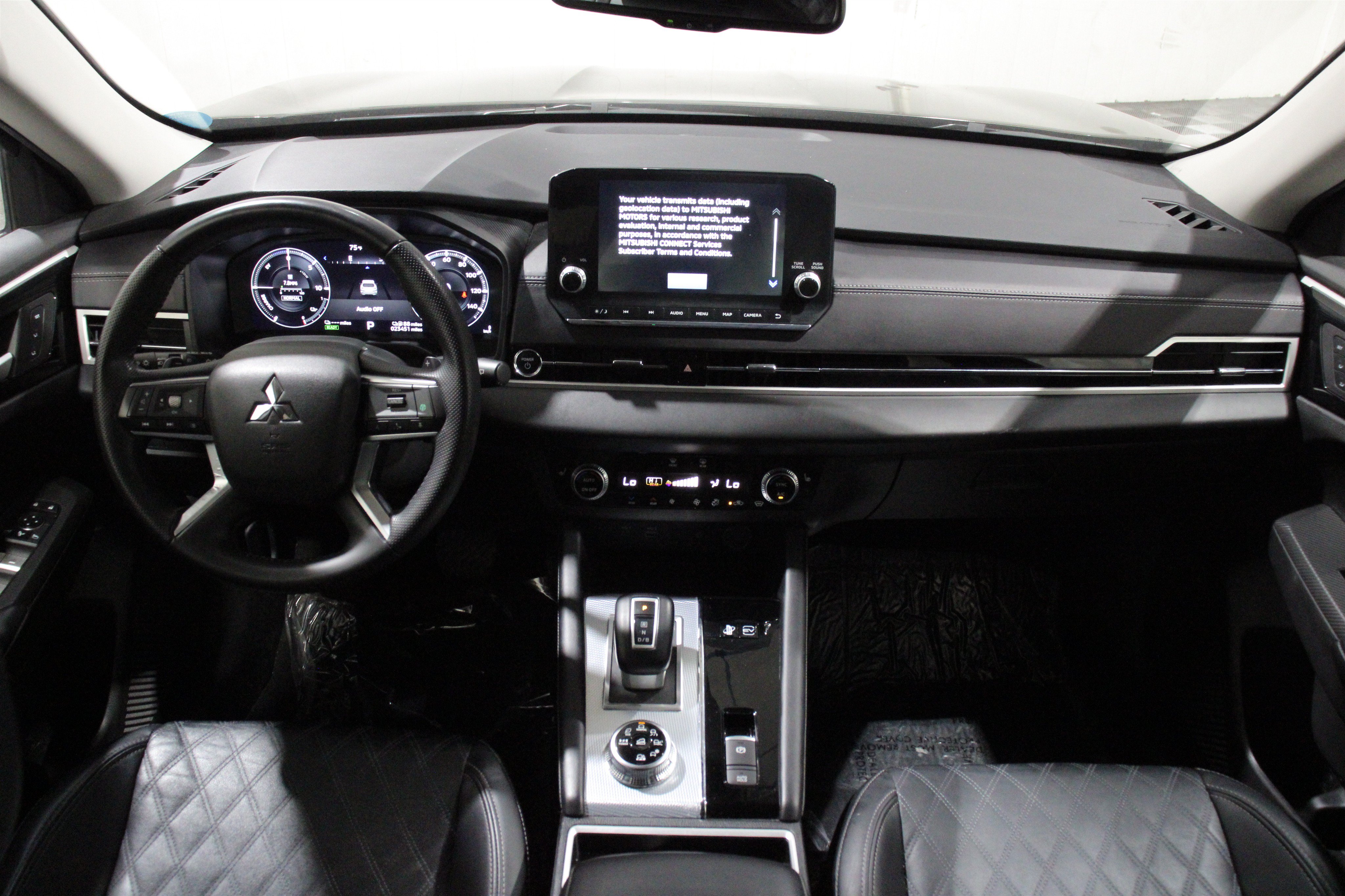Used 2024 Mitsubishi Outlander Plug-In Hybrid SEL Sport Utility