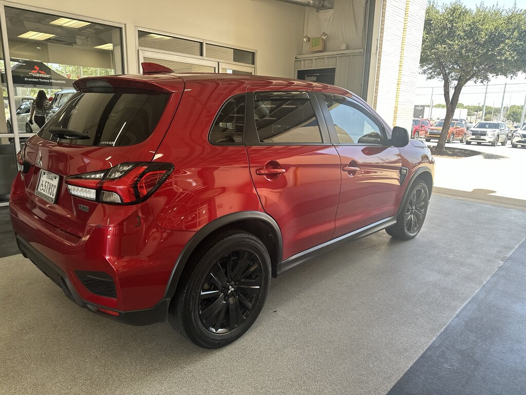 Used 2022 Mitsubishi Outlander Sport 2.0 LE CUV
