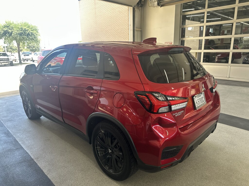 Used 2022 Mitsubishi Outlander Sport 2.0 LE CUV