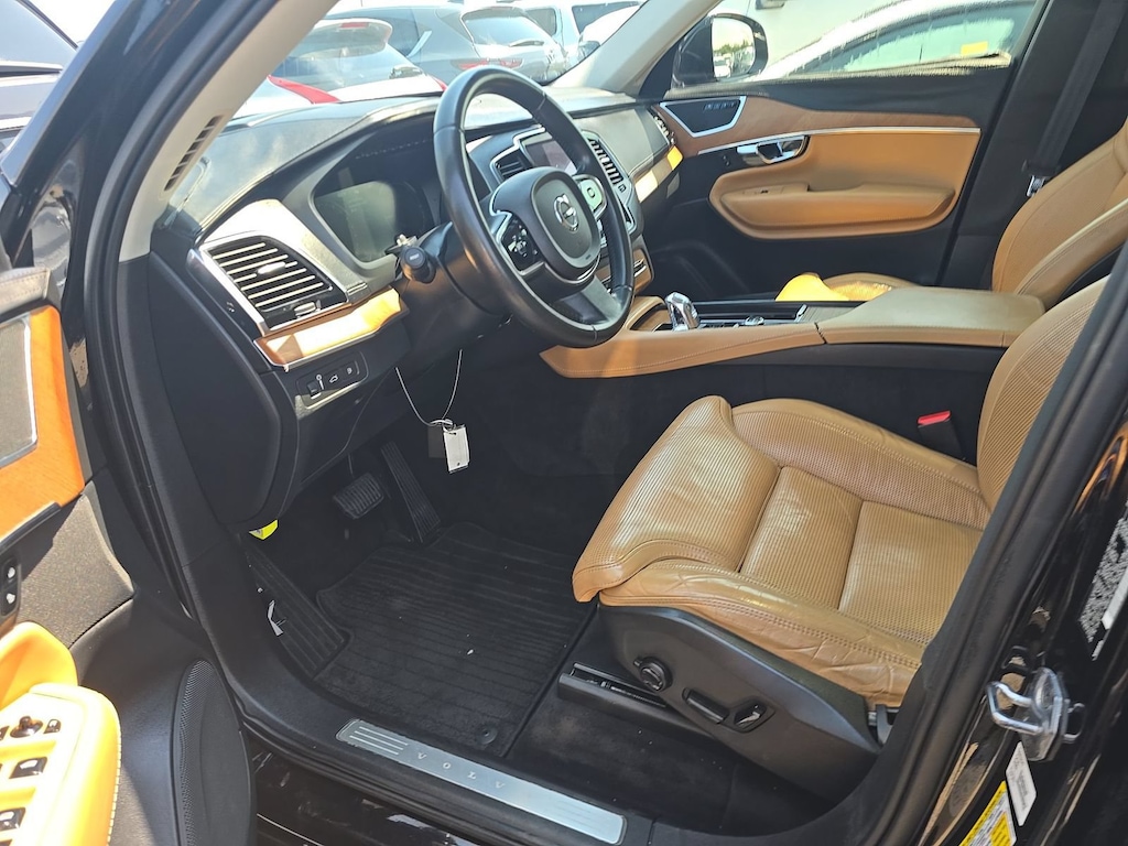 Used 2016 Volvo XC90 Hybrid T8 Inscription SUV