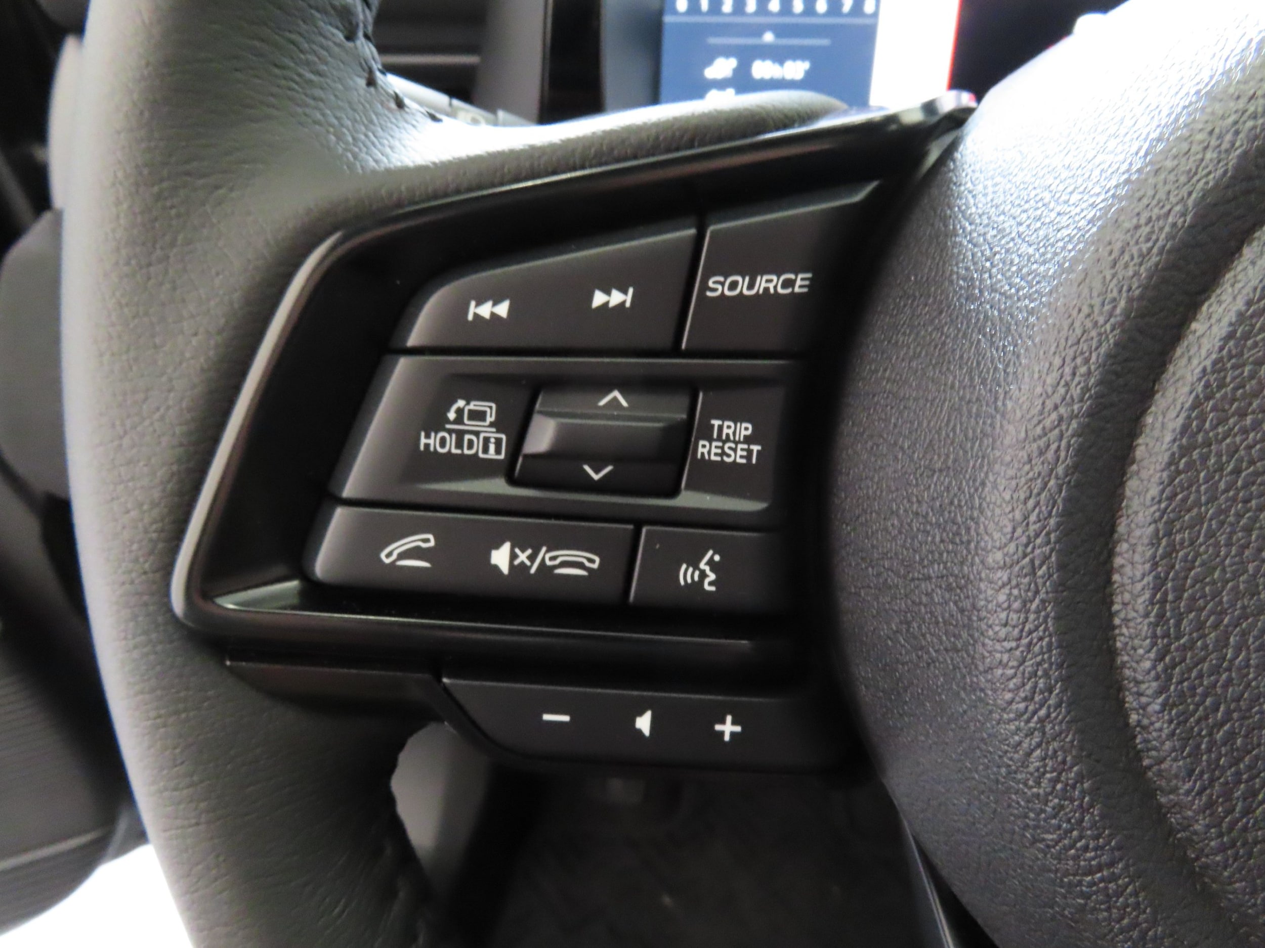 2026 Subaru Outback Limited - Photo 10