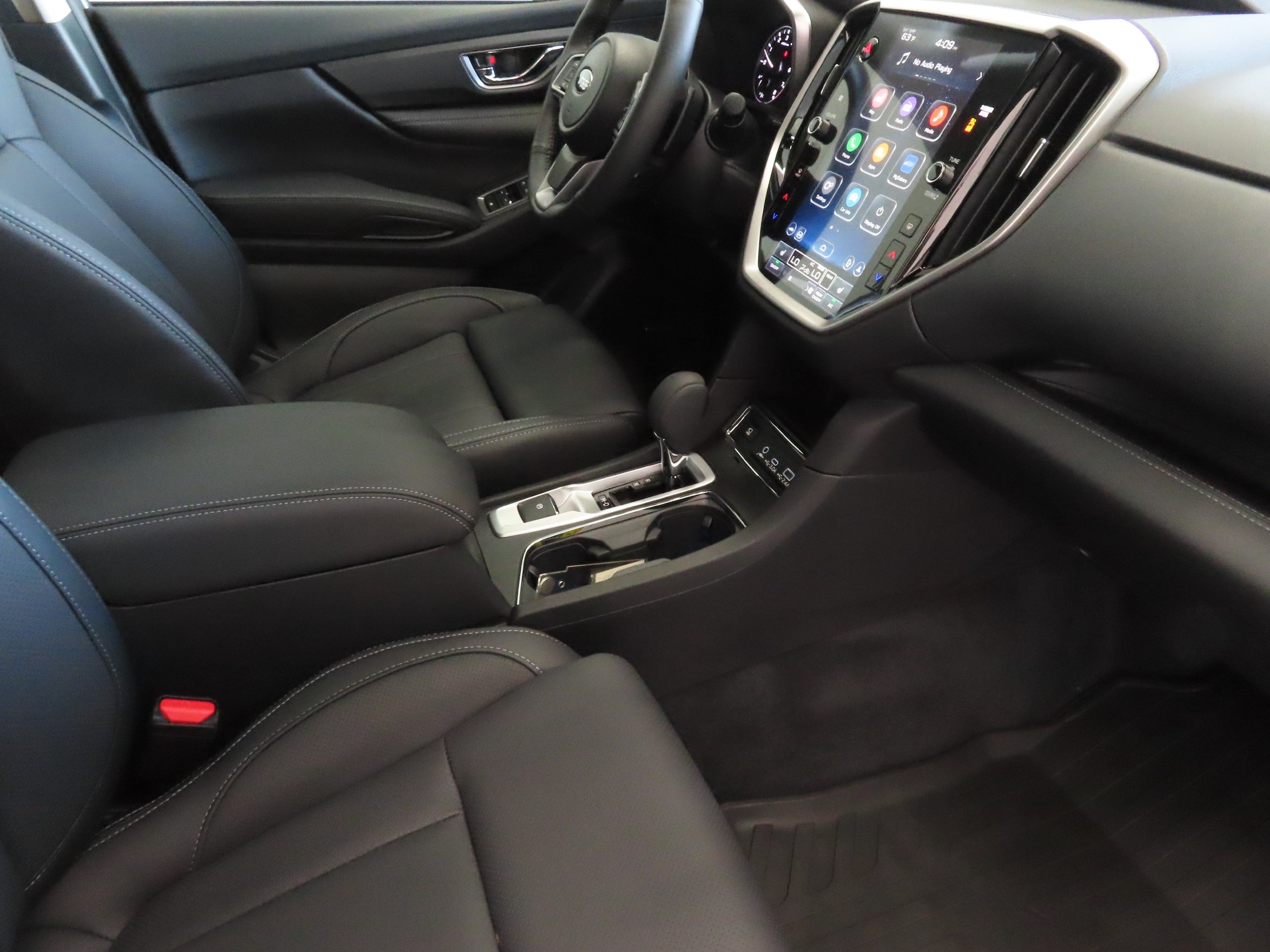 2026 Subaru Ascent Limited - Photo 24