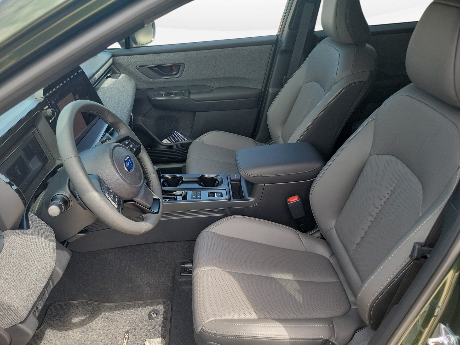 2026 Subaru Outback Limited - Photo 13