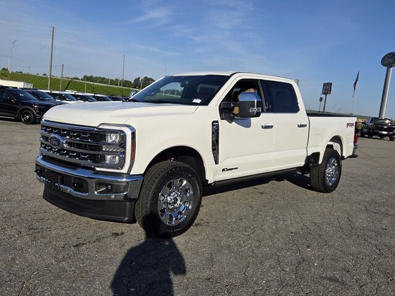 New 2026 Ford F-350 Super Duty Lariat Crew Cab