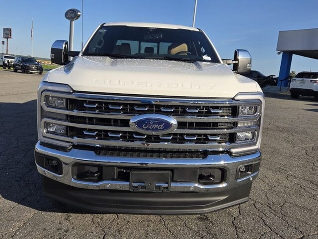 New 2026 Ford F-350 Super Duty Lariat Crew Cab
