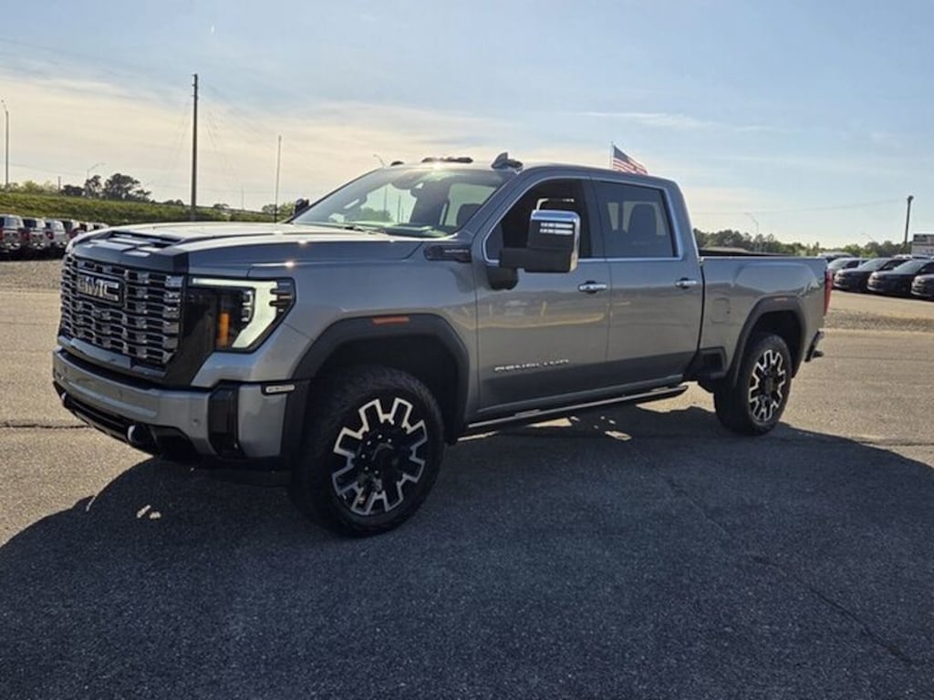 Used 2025 GMC Sierra 2500HD Denali Ultimate Truck