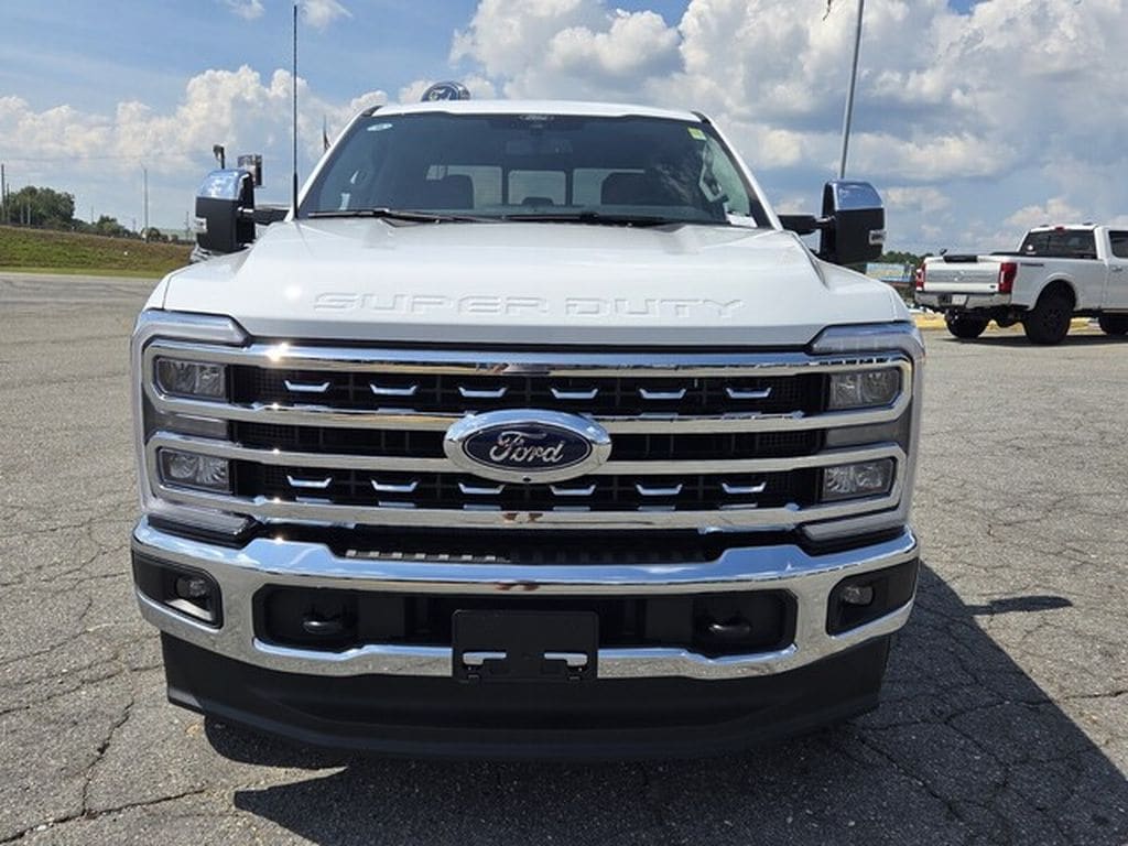 New 2026 Ford F-250 Super Duty Lariat Truck